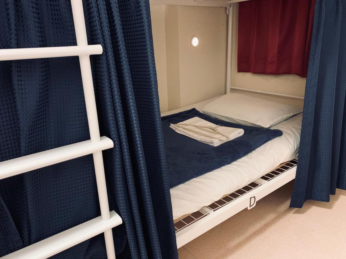 פוקואוקה Guesthouse Shiawase Eki מראה חיצוני תמונה