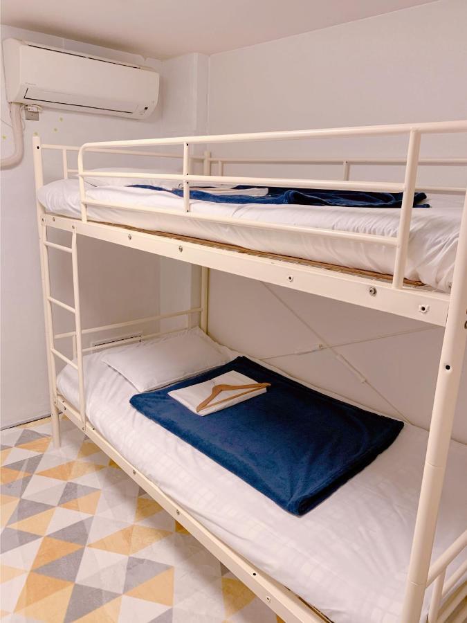 פוקואוקה Guesthouse Shiawase Eki מראה חיצוני תמונה